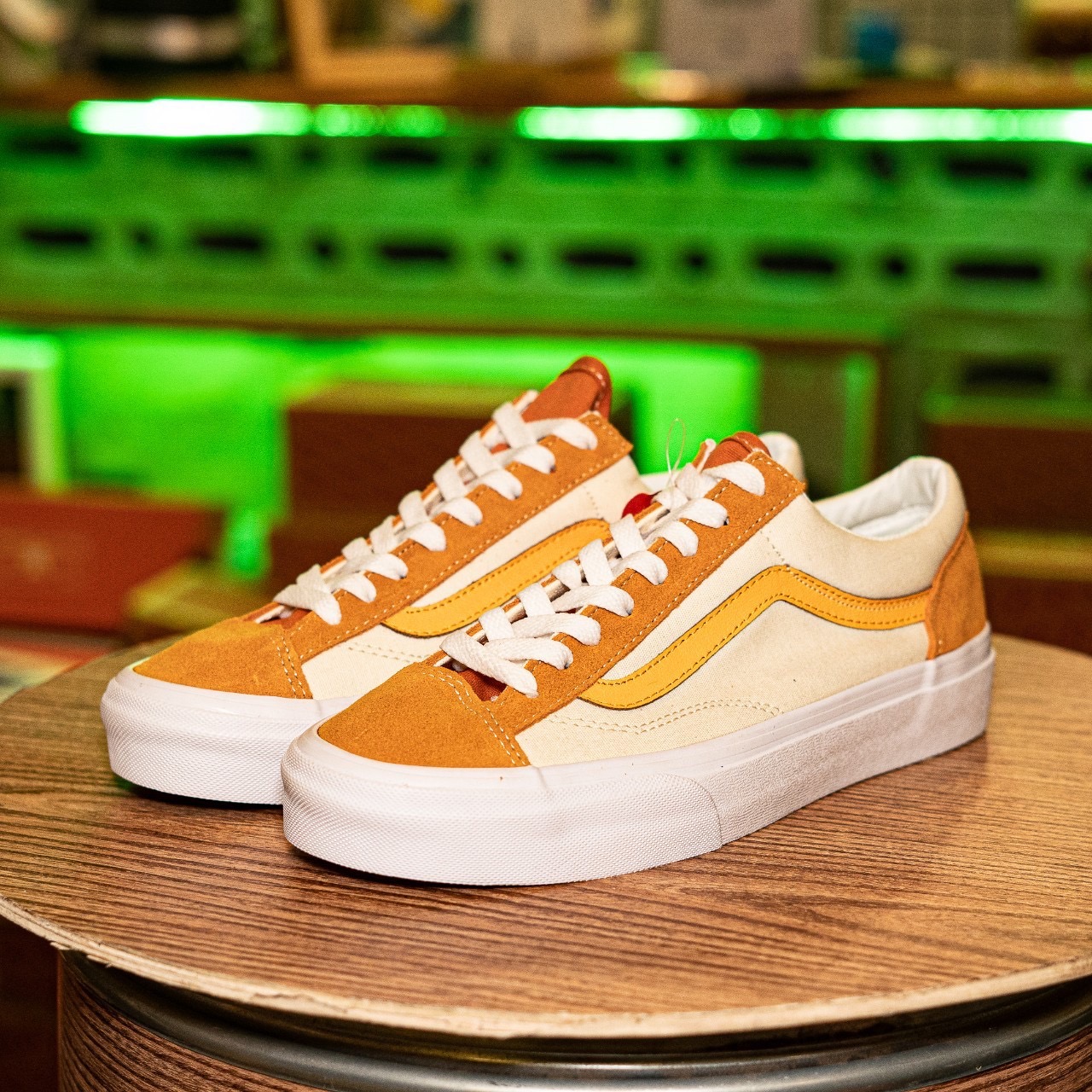 Vans style 36 store retro sport sunflower